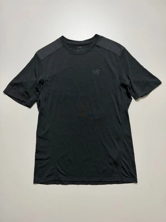 Sold - Picture 1 of 9